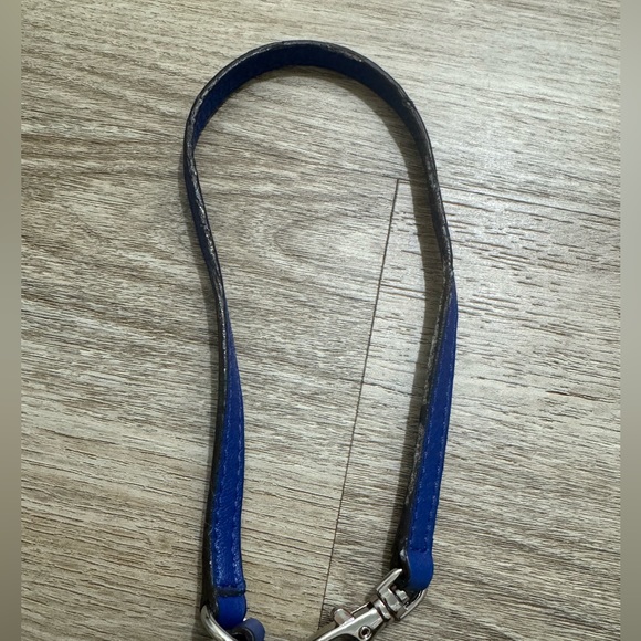 MICHAEL KORS FULTON TopZip Leather Wristlet - Picture 13 of 15